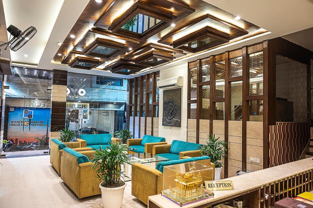 Hotel Royals Grand Galaxy Αμριτσάρ Εξωτερικό φωτογραφία