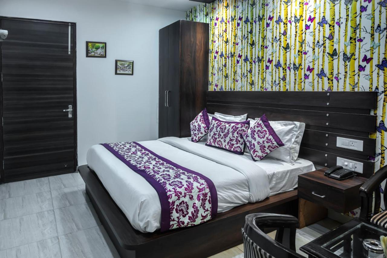 Hotel Royals Grand Galaxy Αμριτσάρ Εξωτερικό φωτογραφία